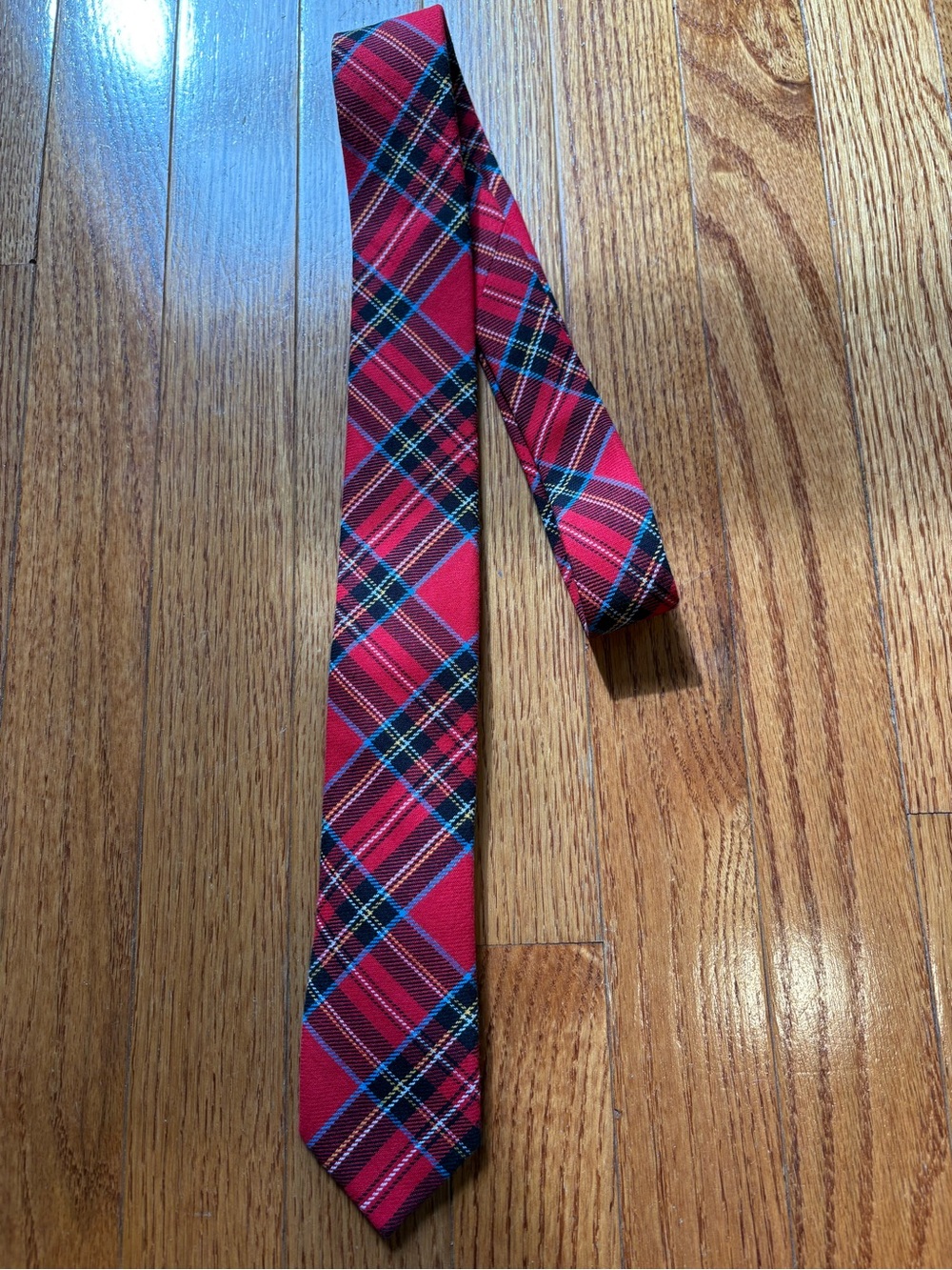 J. Crew Red Tartan Plaid Men's Tie with Green Blue and Black Accents